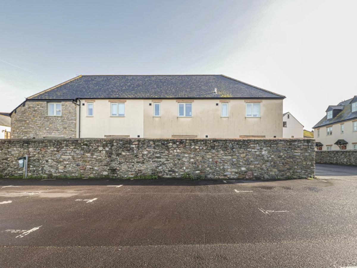 7 Malt House Court Apartment Watchet Exterior photo